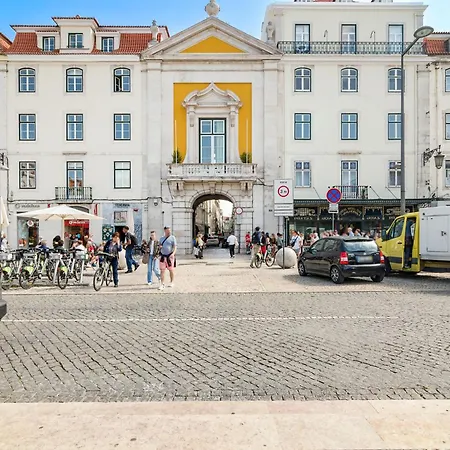 Mbird Rossio Square Belvedere 3br *